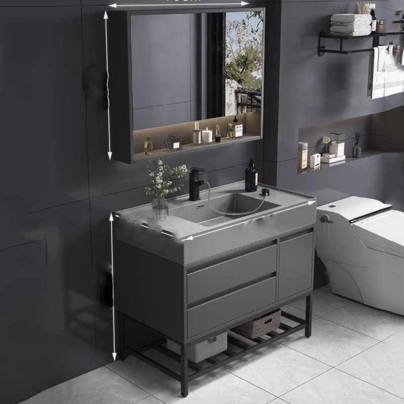Luxury Skincare Bathroom Cabin - Luxury Skincare & Spa Reviews recensie en prijs